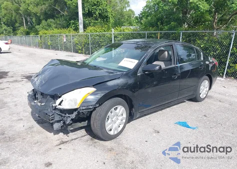 2011 Nissan Altima 2.5 из США, поврежденный, VIN 1N4AL2AP3BN441166